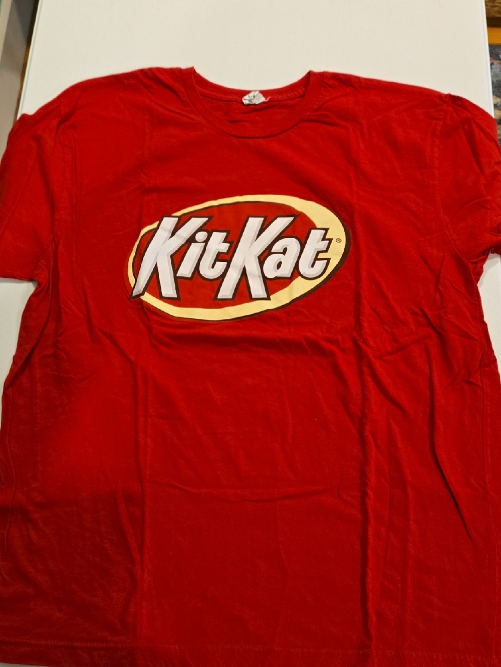 Men's Red Short Sleeve Logo T-Shirt